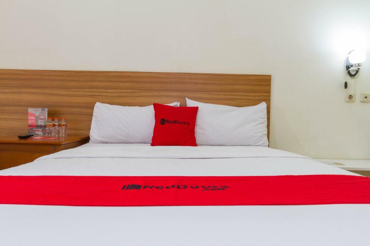 Reddoorz Plus @ Surapati 2 Bandung Exterior foto